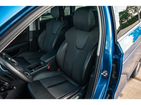 Škoda Octavia Combi 1.4 TSI iV PHEV Style | LEDER/STOF | CAMERA | ADAPTIVE CRUISE | LED
