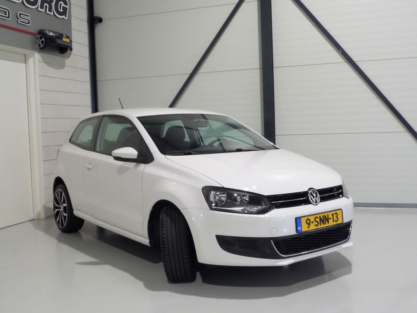 Volkswagen Polo 1.2 TSI BlueMotion Edition "Origineel NL!" Bluetooth 17"Velgen Airco, van 3e eigenaar in zeer nette staat !