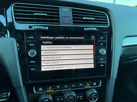 Volkswagen Golf 2.0 TSI GTI Performance Pano|Leer|Keyl|Camera