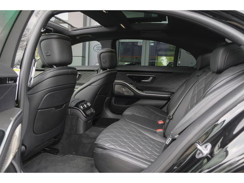Mercedes-Benz S-Klasse S580e Lang AMG 510pk Custom Panoramadak *BTW* 4-wielsturing Leder exclusief Burmester 22" LMV  LMV