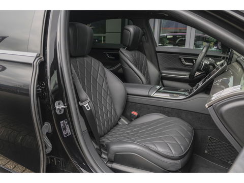 Mercedes-Benz S-Klasse S580e Lang AMG 510pk Custom Panoramadak *BTW* 4-wielsturing Leder exclusief Burmester 22" LMV  LMV