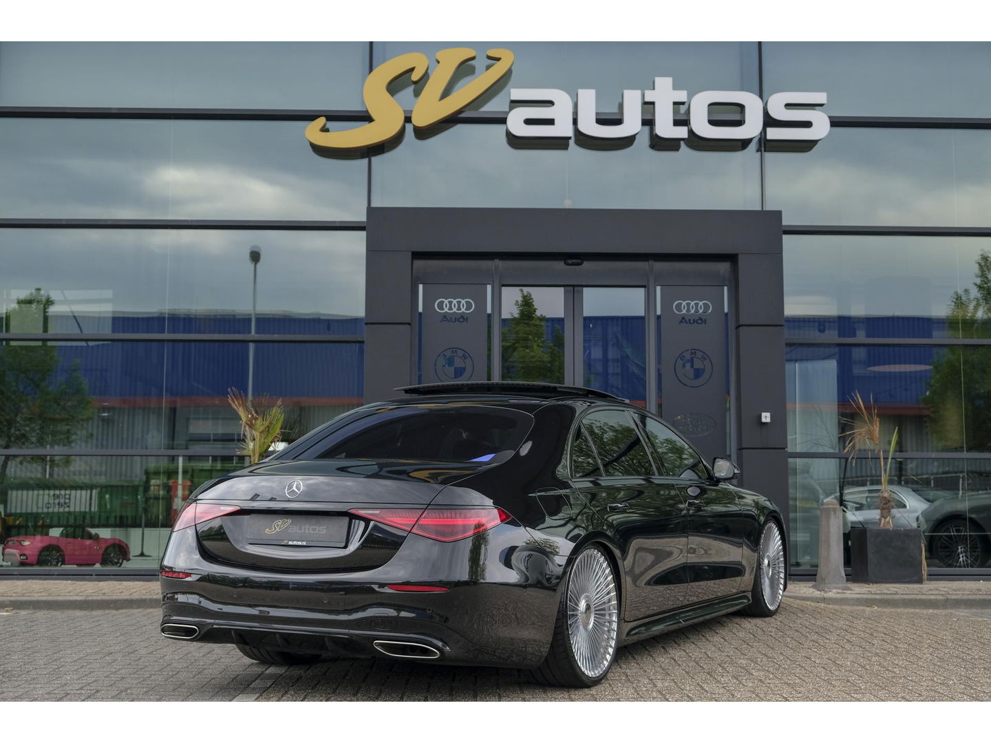 Mercedes-Benz S-Klasse S580e Lang AMG 510pk Custom Panoramadak *BTW* 4-wielsturing Leder exclusief Burmester 22" LMV  LMV