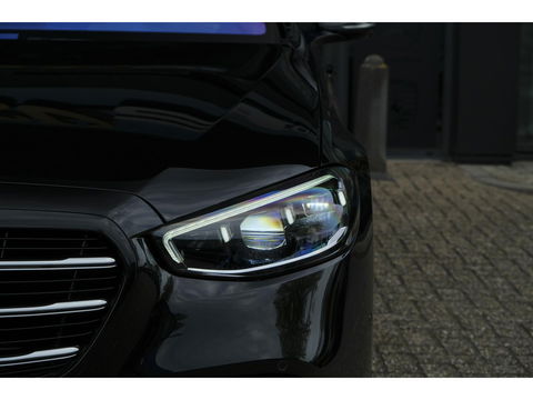 Mercedes-Benz S-Klasse S580e Lang AMG 510pk Custom Panoramadak *BTW* 4-wielsturing Leder exclusief Burmester 22" LMV  LMV