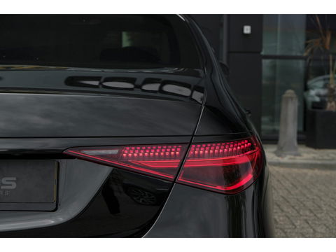 Mercedes-Benz S-Klasse S580e Lang AMG 510pk Custom Panoramadak *BTW* 4-wielsturing Leder exclusief Burmester 22" LMV  LMV