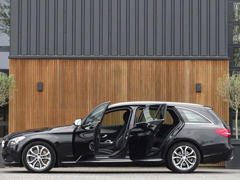 Mercedes-Benz C-Klasse Estate 350e 279PK automaat / luxe pakket / LED *NAP*