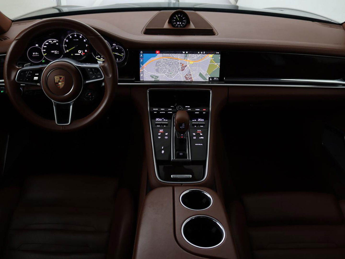 Porsche Panamera Sport Turismo 2.9 4 E-Hybrid | Panoramadak | Burmester 3D | Stoelventilatie | LED Adaptief | 360 camera | Luchtvering | Leder | Stuurverwarming | Soft-close