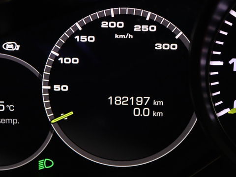 Porsche Panamera Sport Turismo 2.9 4 E-Hybrid | Panoramadak | Burmester 3D | Stoelventilatie | LED Adaptief | 360 camera | Luchtvering | Leder | Stuurverwarming | Soft-close