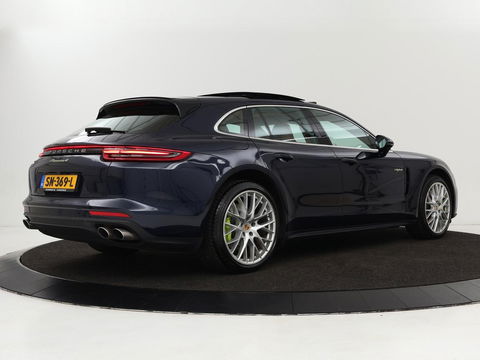 Porsche Panamera Sport Turismo 2.9 4 E-Hybrid | Panoramadak | Burmester 3D | Stoelventilatie | LED Adaptief | 360 camera | Luchtvering | Leder | Stuurverwarming | Soft-close