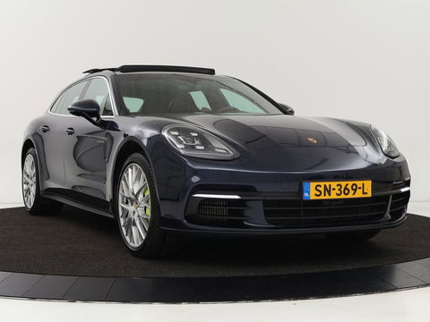 Porsche Panamera Sport Turismo 2.9 4 E-Hybrid | Panoramadak | Burmester 3D | Stoelventilatie | LED Adaptief | 360 camera | Luchtvering | Leder | Stuurverwarming | Soft-close