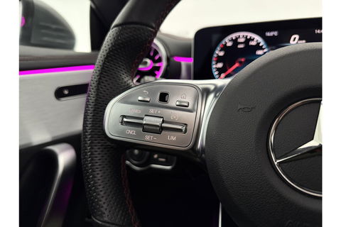 Mercedes-Benz CLA-Klasse 180 AMG Pano Sfeer Camera LED Carplay Virtual Clima Cruise Navi PDC 18''LMV