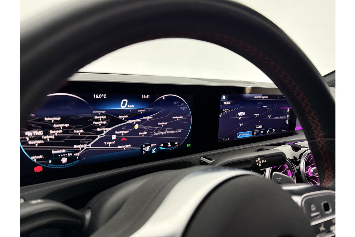 Mercedes-Benz CLA-Klasse 180 AMG Pano Sfeer Camera LED Carplay Virtual Clima Cruise Navi PDC 18''LMV