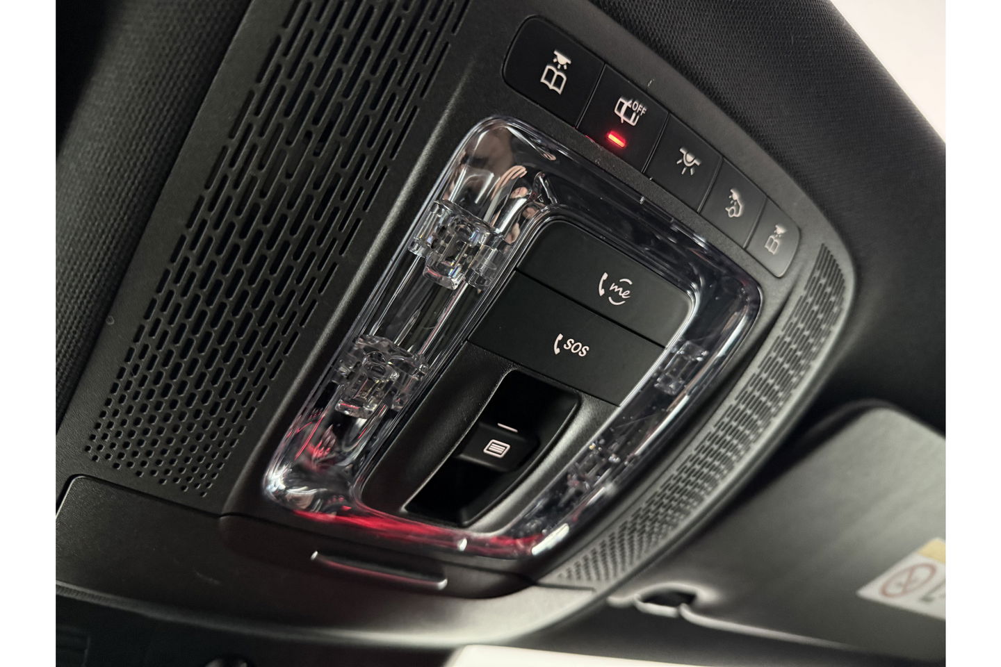 Mercedes-Benz CLA-Klasse 180 AMG Pano Sfeer Camera LED Carplay Virtual Clima Cruise Navi PDC 18''LMV