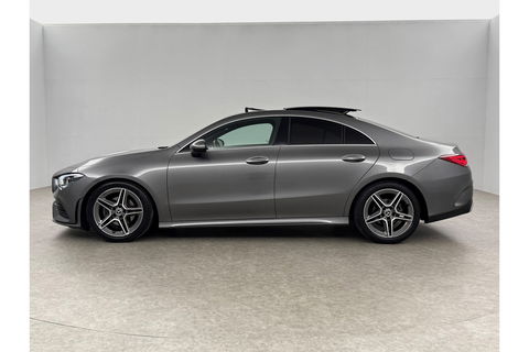 Mercedes-Benz CLA-Klasse 180 AMG Pano Sfeer Camera LED Carplay Virtual Clima Cruise Navi PDC 18''LMV