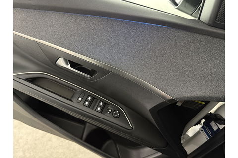 Peugeot 3008 1.2 PureTech Clima Cruise 360Camera Carplay Virtual Trekhaak 19"LMV Memory-Seats Navi LED PDC