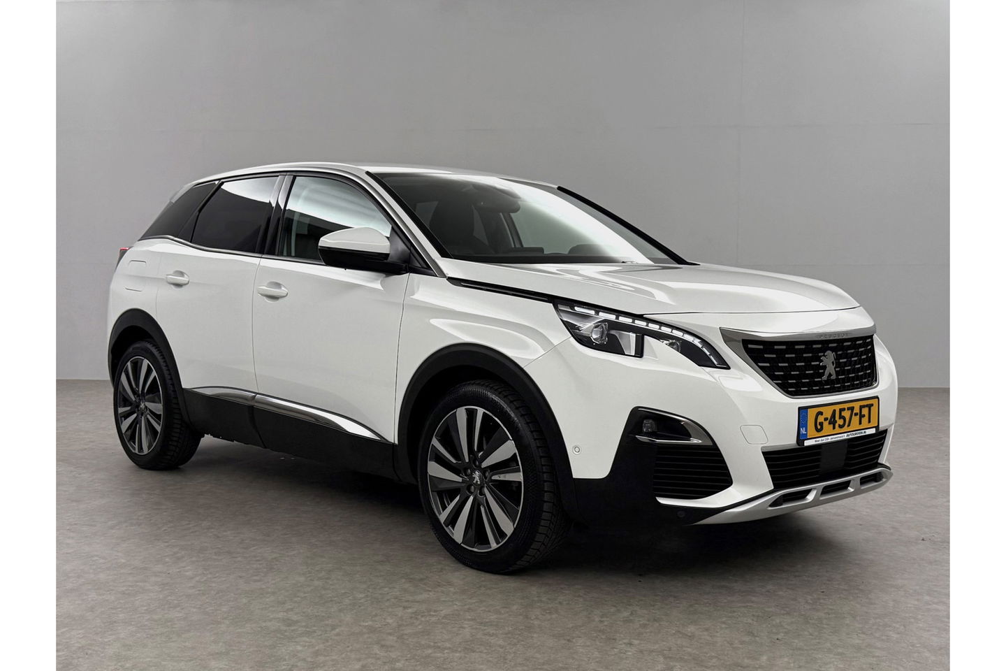 Peugeot 3008 1.2 PureTech Clima Cruise 360Camera Carplay Virtual Trekhaak 19"LMV Memory-Seats Navi LED PDC