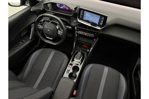 Peugeot 2008 1.2 PureTech Allure Pano 360Camera Carplay LED Virtual Clima Cruise Navi PDC 17''LMV