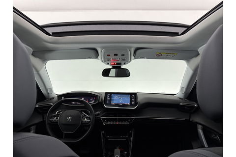 Peugeot 2008 1.2 PureTech Allure Pano 360Camera Carplay LED Virtual Clima Cruise Navi PDC 17''LMV