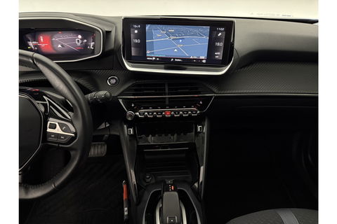 Peugeot 2008 1.2 PureTech Allure Pano 360Camera Carplay LED Virtual Clima Cruise Navi PDC 17''LMV