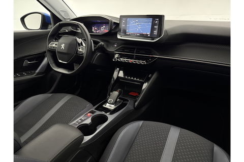 Peugeot 2008 1.2 PureTech Allure Pano 360Camera Carplay LED Virtual Clima Cruise Navi PDC 17''LMV