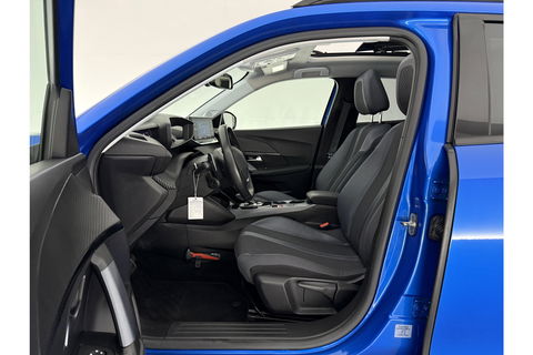 Peugeot 2008 1.2 PureTech Allure Pano 360Camera Carplay LED Virtual Clima Cruise Navi PDC 17''LMV