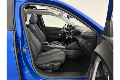 Peugeot 2008 1.2 PureTech Allure Pano 360Camera Carplay LED Virtual Clima Cruise Navi PDC 17''LMV