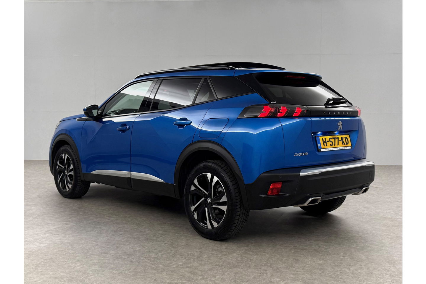 Peugeot 2008 1.2 PureTech Allure Pano 360Camera Carplay LED Virtual Clima Cruise Navi PDC 17''LMV