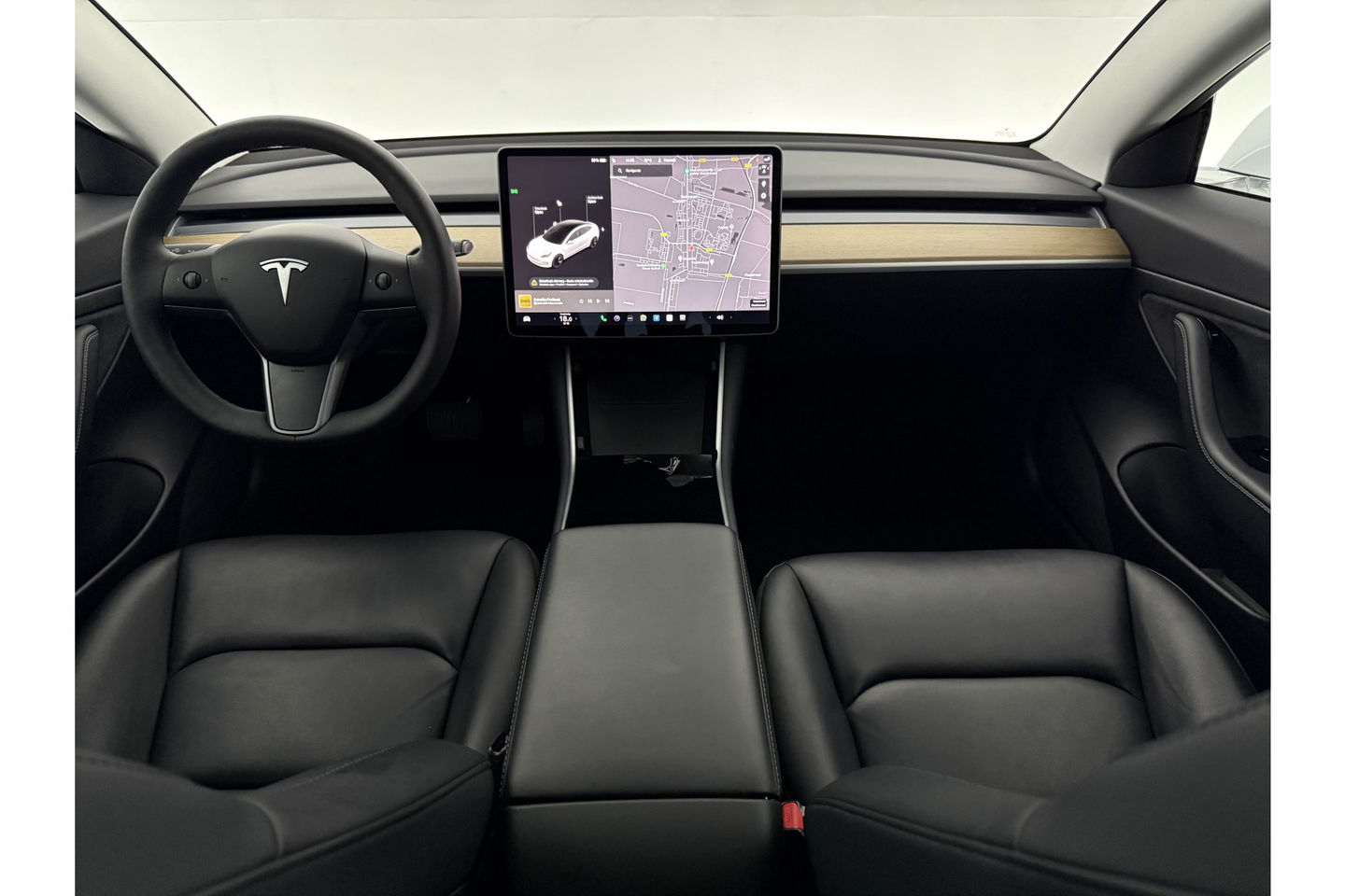 Tesla Model 3 Standard RWD Plus 60 kWh 238PK Autopilot Camera LED Panoview Clima Cruise Navi PDC Memory-seat 18''LMV