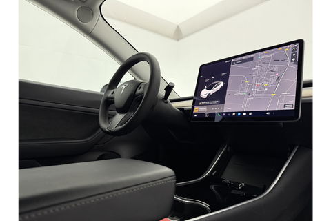 Tesla Model 3 Standard RWD Plus 60 kWh 238PK Autopilot Camera LED Panoview Clima Cruise Navi PDC Memory-seat 18''LMV