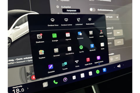 Tesla Model 3 Standard RWD Plus 60 kWh 238PK Autopilot Camera LED Panoview Clima Cruise Navi PDC Memory-seat 18''LMV