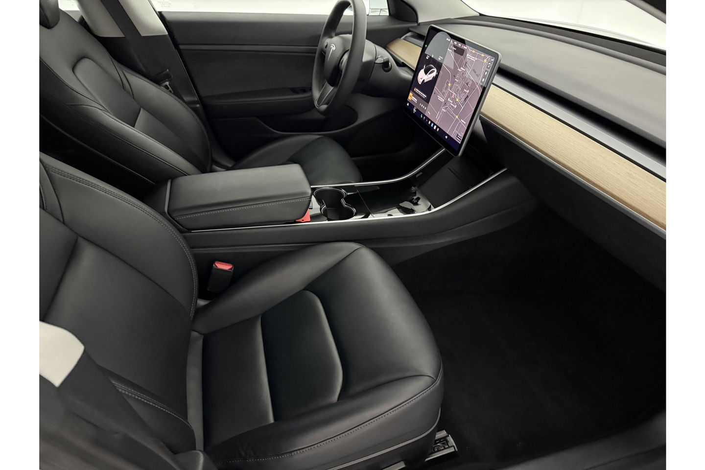 Tesla Model 3 Standard RWD Plus 60 kWh 238PK Autopilot Camera LED Panoview Clima Cruise Navi PDC Memory-seat 18''LMV