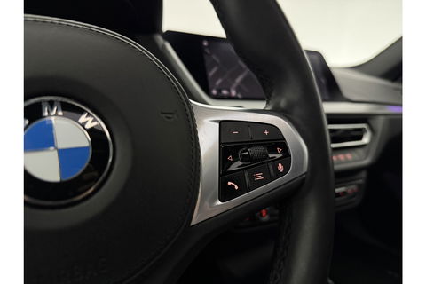 BMW 2 Serie Grand Coupé 218i High Executive M-Sport 141PK Pano Sfeer LED Carplay Camera Clima Virtual Navi 17"LMV PDC