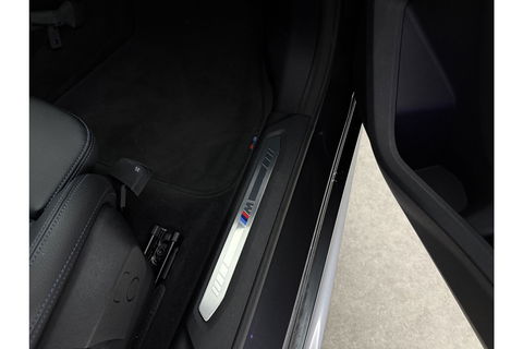 BMW 2 Serie Grand Coupé 218i High Executive M-Sport 141PK Pano Sfeer LED Carplay Camera Clima Virtual Navi 17"LMV PDC