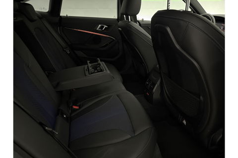 BMW 2 Serie Grand Coupé 218i High Executive M-Sport 141PK Pano Sfeer LED Carplay Camera Clima Virtual Navi 17"LMV PDC