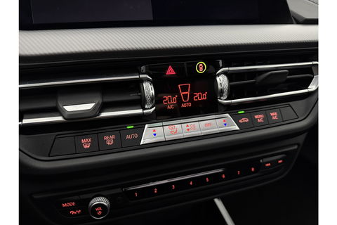 BMW 2 Serie Grand Coupé 218i High Executive M-Sport 141PK Pano Sfeer LED Carplay Camera Clima Virtual Navi 17"LMV PDC