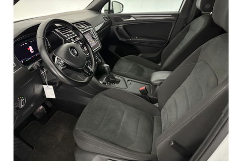 Volkswagen Tiguan 1.5 TSI Highline R-Line 150PK DSG Virtual LED Camera Carplay Clima Cruise Navi PDC 20''LMV