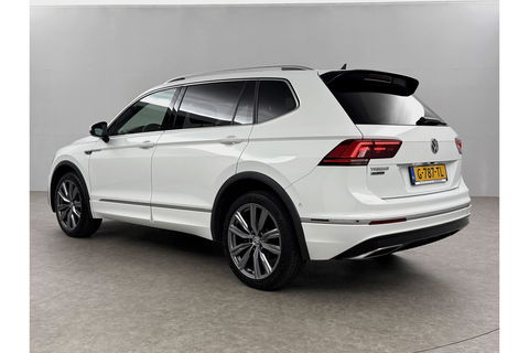 Volkswagen Tiguan 1.5 TSI Highline R-Line 150PK DSG Virtual LED Camera Carplay Clima Cruise Navi PDC 20''LMV