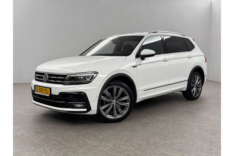 Volkswagen Tiguan 1.5 TSI Highline R-Line 150PK DSG Virtual LED Camera Carplay Clima Cruise Navi PDC 20''LMV