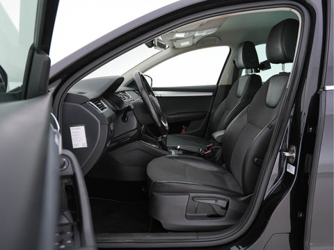 Škoda Octavia Combi 1.6 TDI Greentech Clever Edition *NAVI-FULLMAP | AMUNDSEN-AUDIO | ECC | CRUISE | DAB | APP-CONNECT | PDC | 1/2-LEATHER | COMFORT-SEATS | 16'' ALU*
