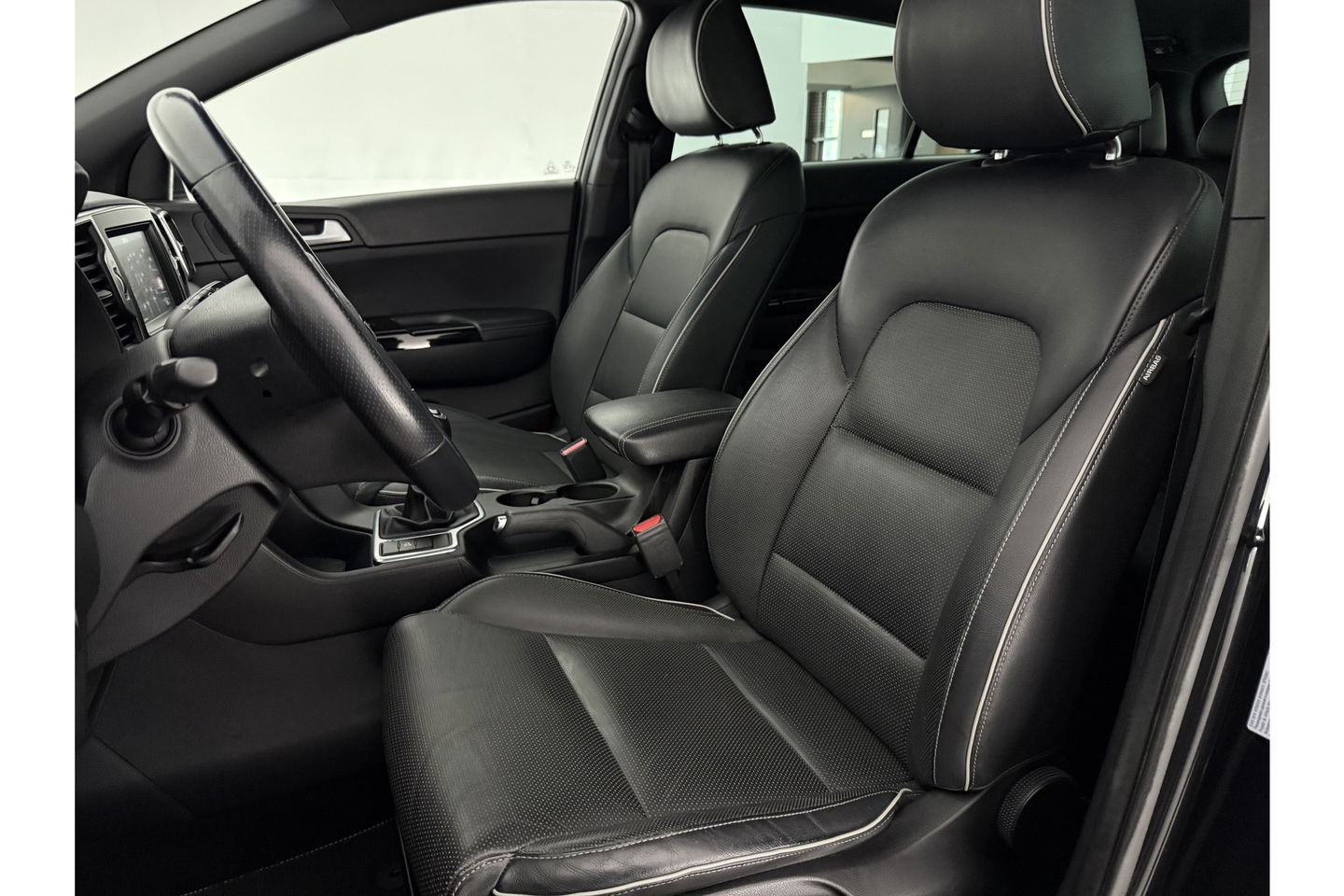 Kia Sportage 1.6 T-GDI GT-Line 177PK Camera LED Trekhaak Cruise Clima Leder Navi PDC 19"LMV