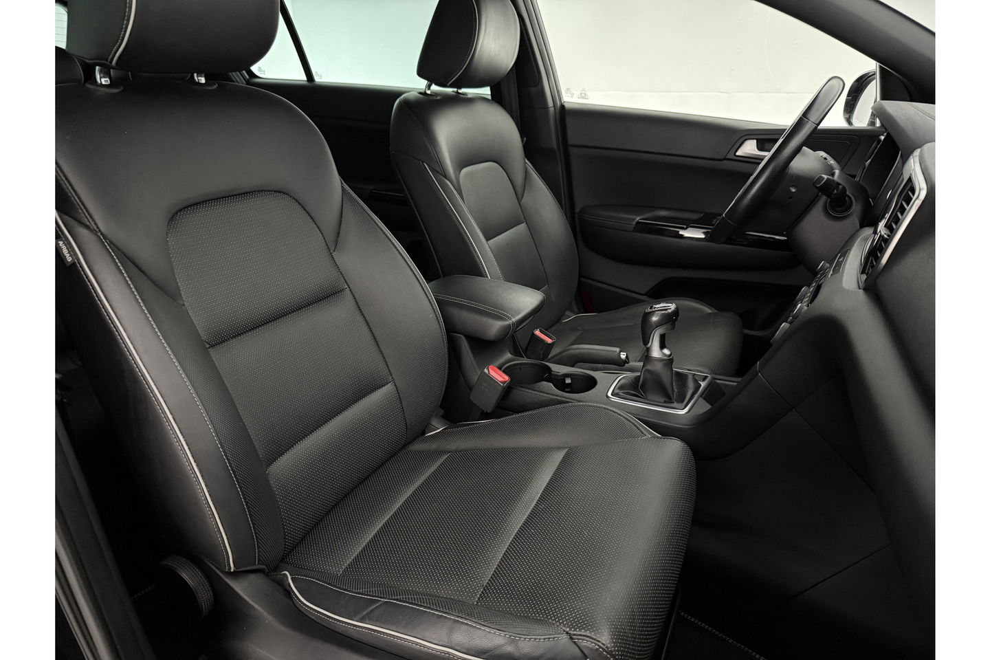 Kia Sportage 1.6 T-GDI GT-Line 177PK Camera LED Trekhaak Cruise Clima Leder Navi PDC 19"LMV