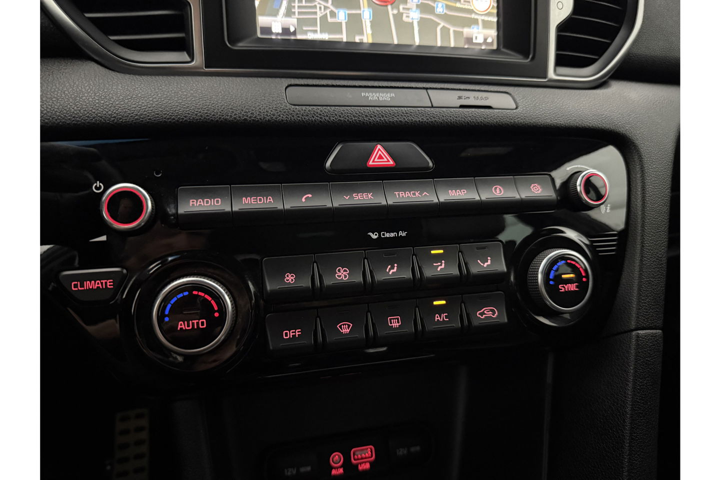 Kia Sportage 1.6 T-GDI GT-Line 177PK Camera LED Trekhaak Cruise Clima Leder Navi PDC 19"LMV