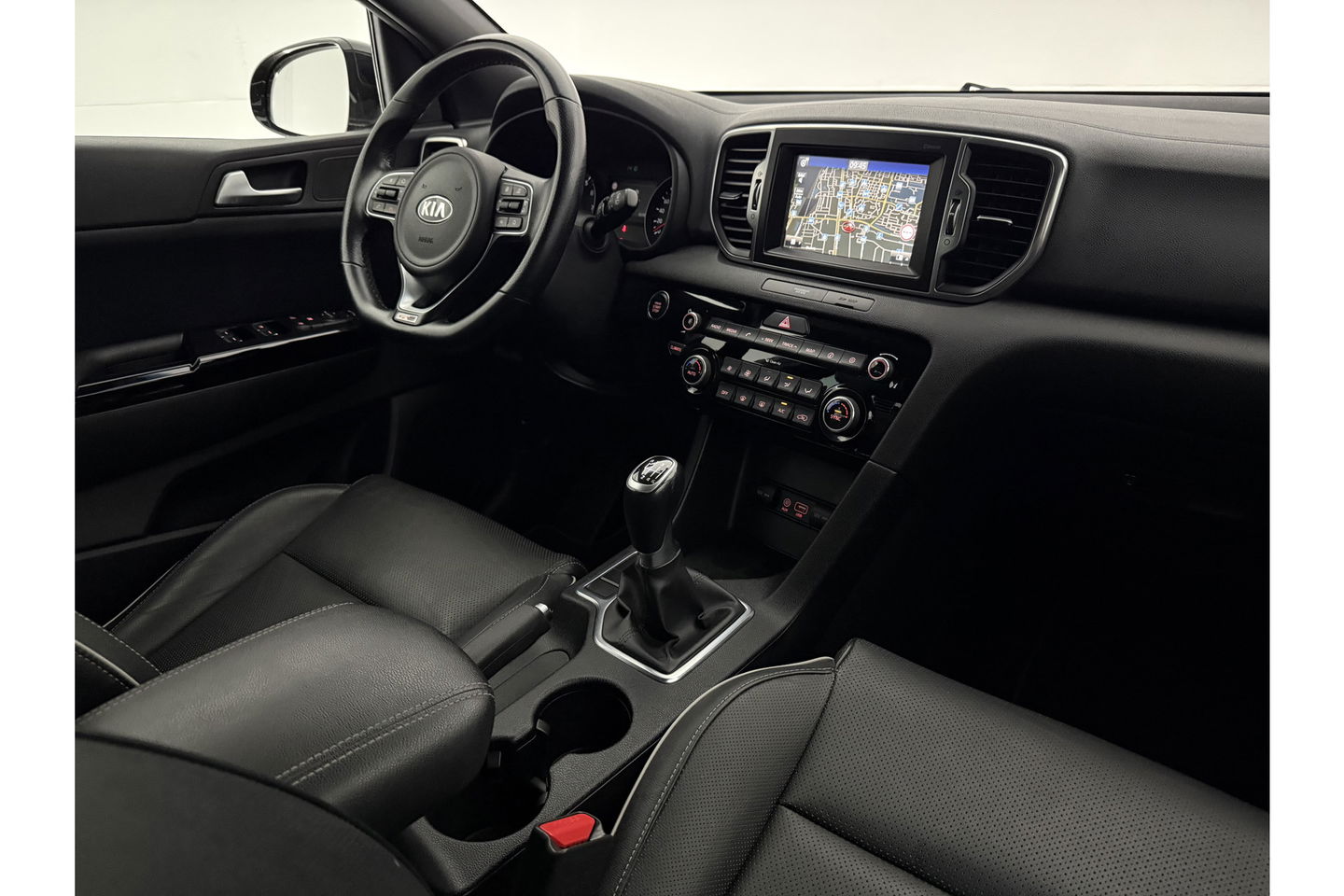 Kia Sportage 1.6 T-GDI GT-Line 177PK Camera LED Trekhaak Cruise Clima Leder Navi PDC 19"LMV