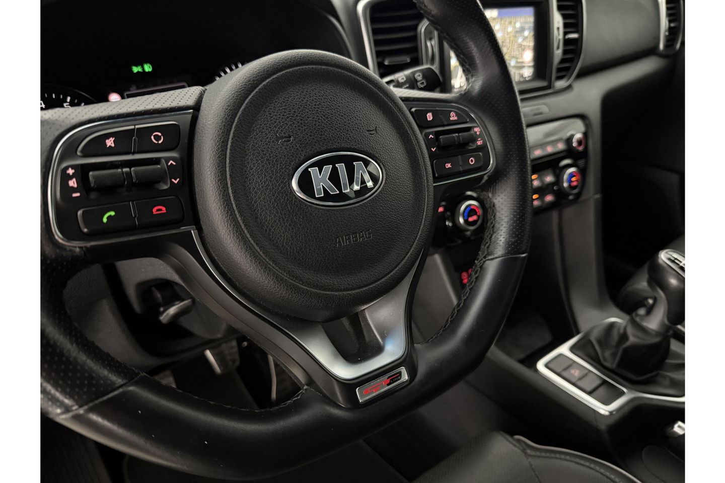 Kia Sportage 1.6 T-GDI GT-Line 177PK Camera LED Trekhaak Cruise Clima Leder Navi PDC 19"LMV