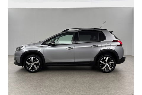 Peugeot 2008 1.2 110PK PureTech GT-Line Sfeerverl. Camera Carplay LED Pano Trekhaak Clima Cruise Navi PDC 17''LMV