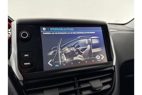 Peugeot 2008 1.2 110PK PureTech GT-Line Sfeerverl. Camera Carplay LED Pano Trekhaak Clima Cruise Navi PDC 17''LMV