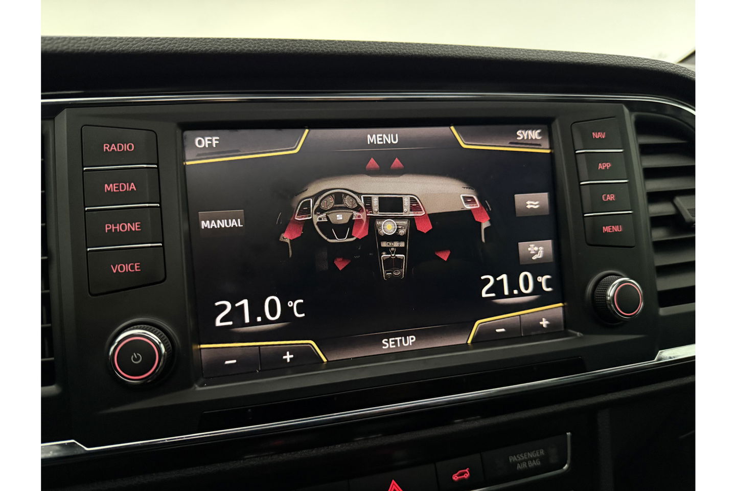 SEAT Ateca 1.4 EcoTSI Xcellence 150PK Pano Sfeer Carplay Clima Cruise 360Camera Navi 19"LMV LED PDC
