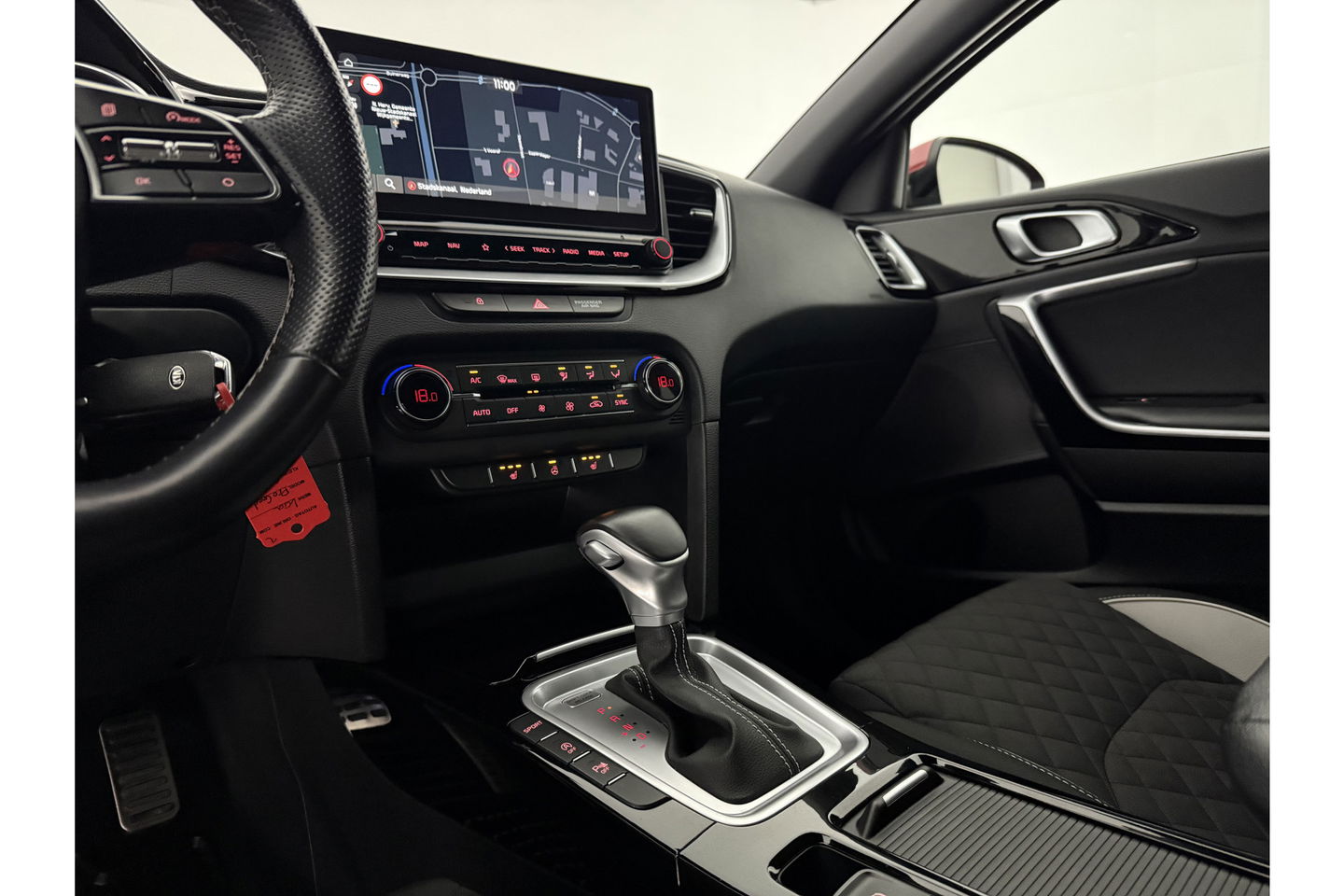 Kia pro_cee'd 1.4 T-GDI 140PK GT-Line Camera Carplay LED Virtual Clima Cruise Navi PDC 17''LMV