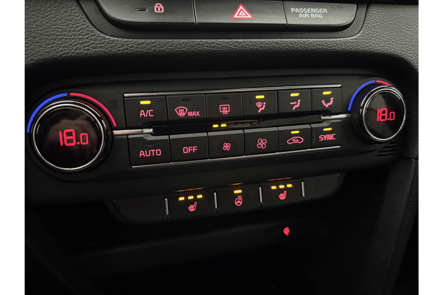 Kia pro_cee'd 1.4 T-GDI 140PK GT-Line Camera Carplay LED Virtual Clima Cruise Navi PDC 17''LMV