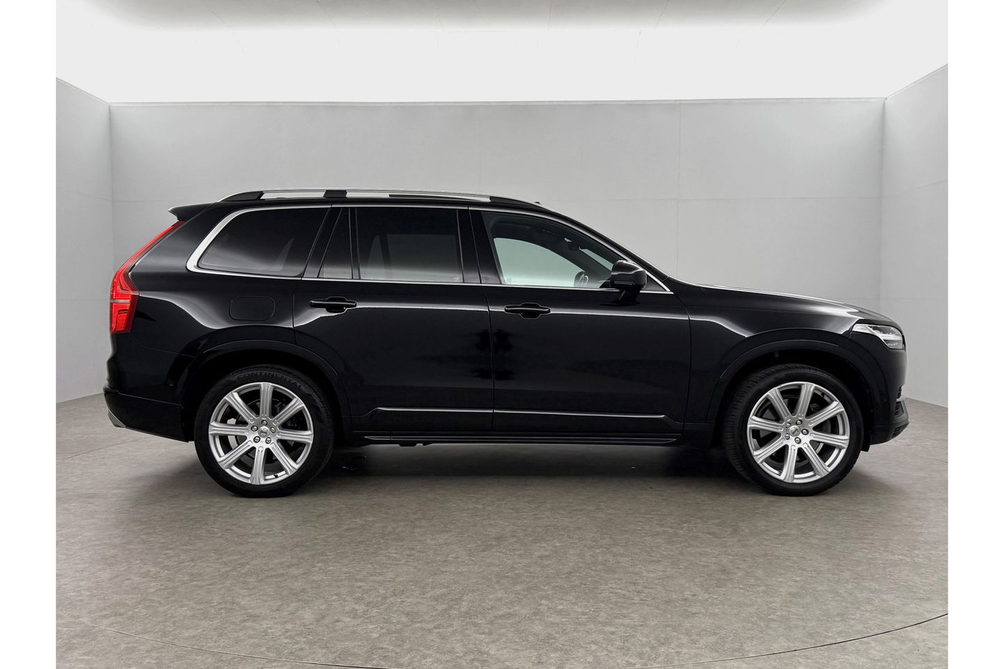 Volvo XC90 2.0 T8 Twin Engine AWD Inscription 7P 358PK Pano Trekhaak Carplay LED Virtual Camera Clima Cruise Navi PDC 21''LMV