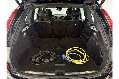 Volvo XC90 2.0 T8 Twin Engine AWD Inscription 7P 358PK Pano Trekhaak Carplay LED Virtual Camera Clima Cruise Navi PDC 21''LMV